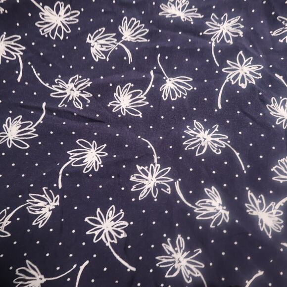 Talbots Long Sleeve Blouse Rayon Navy Cottagecore Collarless Button Down Sz XL - Picture 8 of 10